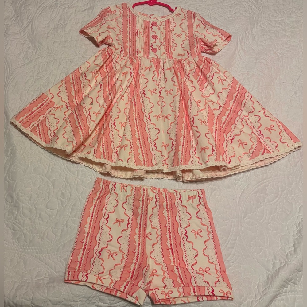 Sweethoney Pink & White Bow Playset-Size 5